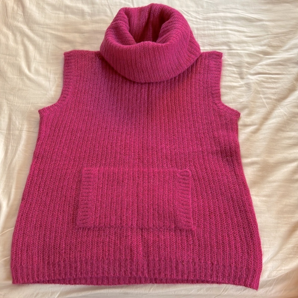 OILILY high cowl neck fuchsia sweater vest with pocket! Size S. Mohair w/ nylon.